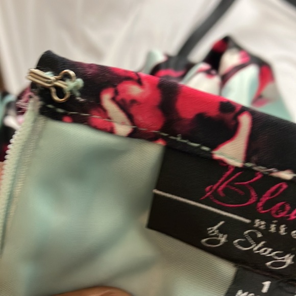 Blondie nites by Stacy Sklar floral print skirt size 1 (xtra small) - Picture 14 of 15